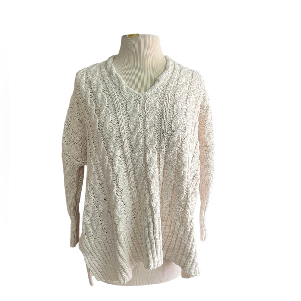 Free people S easy knit cream cable knit v neck sweater